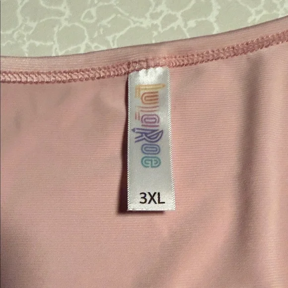 LuLaRoe Light Pink Short Sleeve Top - Picture 2 of 2